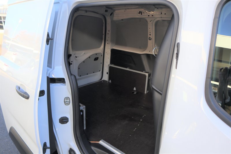 OPEL Combo Cargo 1.5 D Klima/Tempomat/Bluetooth