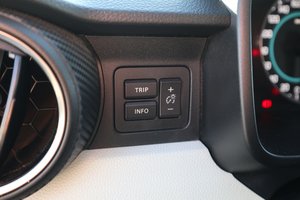 SUZUKI Ignis ALLRAD / NAVI /ALU/SITZHEIZUNG/ TOP-Ausst.
