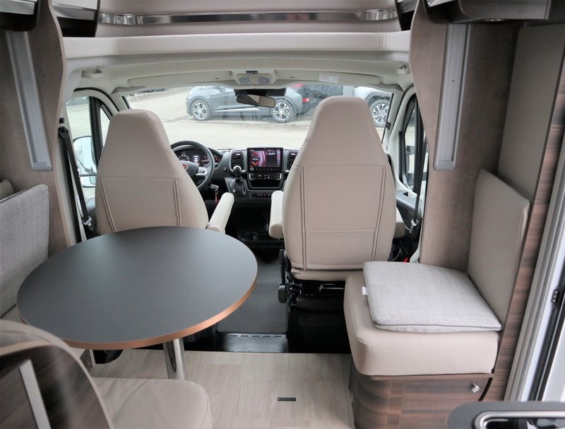 LAIKA Ecovip L3009 VOLL AUSGESTATTET / PREISKRACHER !