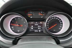 OPEL Astra K 5t. / MOTOR NEU ! / Karosserie 98.000km!