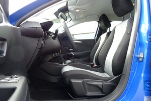 OPEL Corsa Edition Winter-/Komfort Paket Autom./Klima