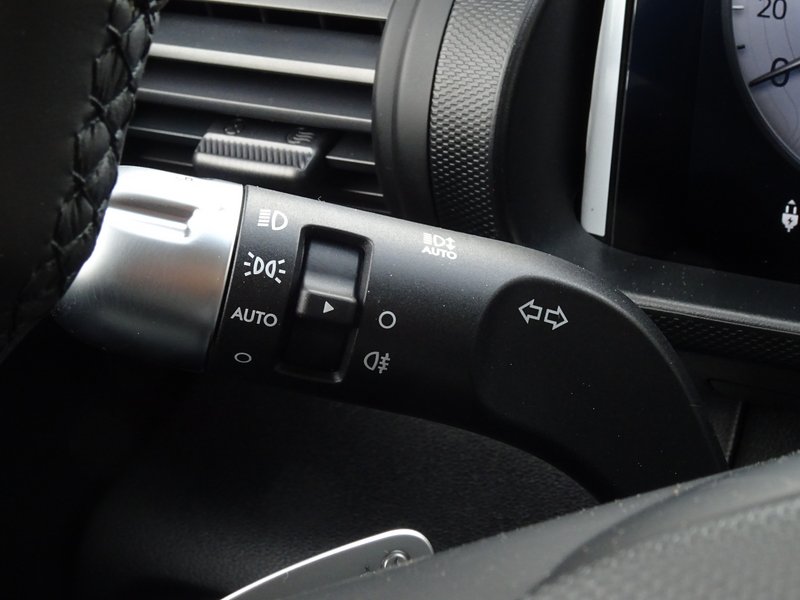 HYUNDAI INSTER EV Prime/Technik-Paket Navi/Klima/BC