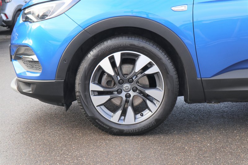 OPEL Grandland X 1.6 Turbo Business INNOVATION Navi