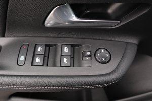 OPEL Mokka GS / VIP BLITZ - Deal ! / NEU  32.830,--