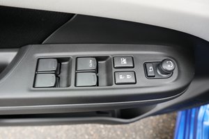 SUZUKI Swift Comfort PLUS +/BESTE AUSST./NAVI/ACC/uvm.