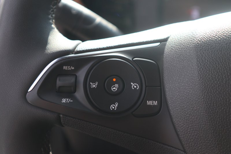 OPEL Mokka GS / VIP BLITZ - Deal ! / NEU  30.800,-
