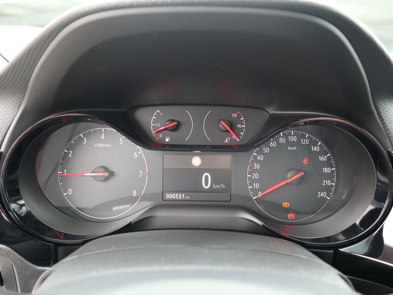 OPEL Corsa WENIG KM!/KLIMA/SITZHEIZ/UVM. Edition