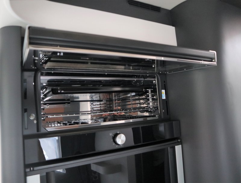 LAIKA KREOS L 5009 / REDUZIERT VON  172.623,-- !!