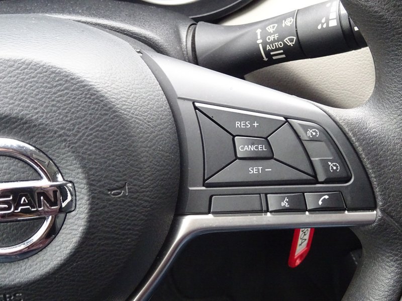 NISSAN Micra N-Way / NAVI /Rü-KAMERA/PDC/Sitzheiz./ALU