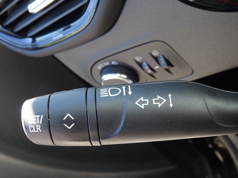 OPEL Crossland Turbo Enjoy Klima/LED/DAB/Tempomat BC