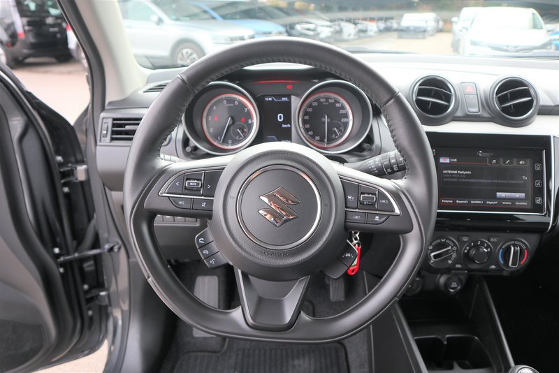 SUZUKI Swift COMFORT / 1.Hand / scheckheftgepflegt !