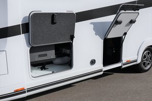 LAIKA KREOS L 5009 / REDUZIERT VON  172.623,-- !!