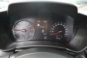 SUZUKI Swift COMFORT TOP-DEAL/2-FARBEN/NAVI/ACC/Rü-KAM