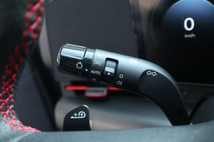 HYUNDAI Kona Elektro N-Line 65kWh Klima/LED/Park-Assist.