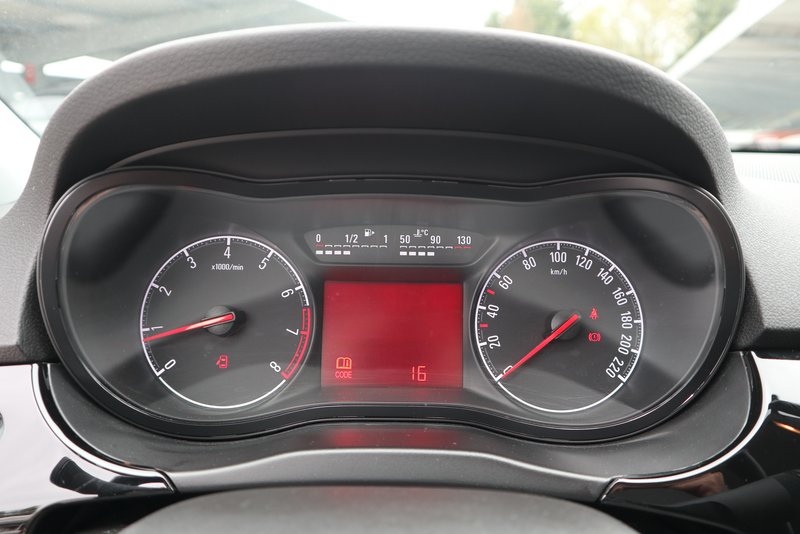 OPEL Corsa E 1.4 Turbo Active Klima Sitzhzg./BC/eFH.