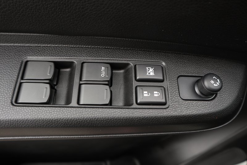 SUZUKI Ignis ELEGANCE Plus Hybrid/ ALLRAD 4x4/ NAVI /