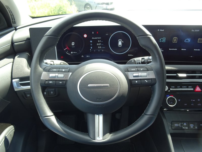 HYUNDAI Tucson Select 2WD Rückfahrkamera, Navigation