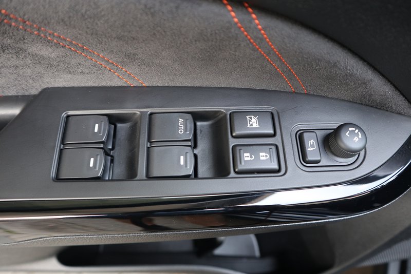 SUZUKI Vitara X-ITE COMFORT + PLUS/ 2WD / SONDERMODELL