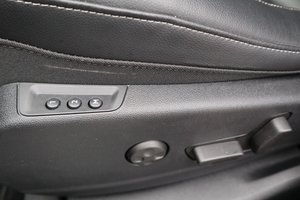 OPEL Grandland 1.2 Turbo Ultimate Navi/Klima/Sitzhzg.