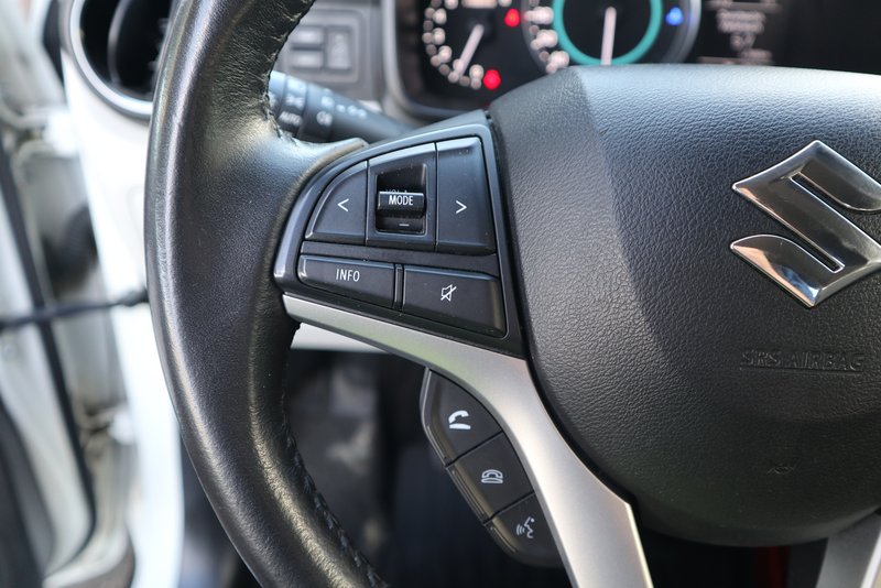 SUZUKI Ignis ALLRAD / NAVI /ALU/SITZHEIZUNG/ TOP-Ausst.