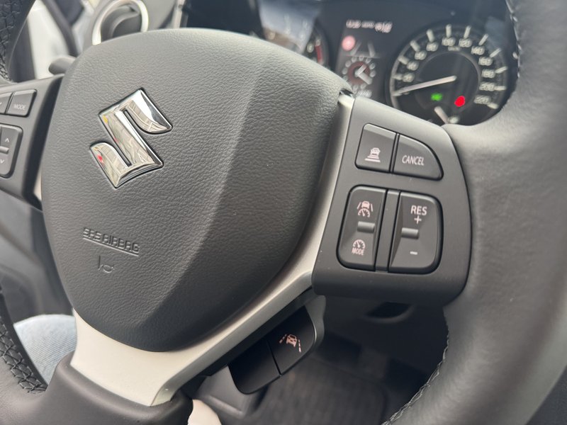 SUZUKI Vitara Comfort Plus+/ALLRAD/PANO-DACH/NAVI/129PS