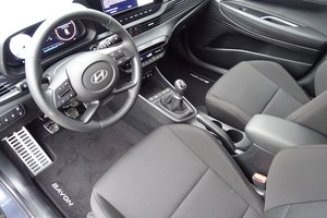 HYUNDAI Bayon 1.0 T-GDI Trend 2WD Klima Navi/LED/eFH.