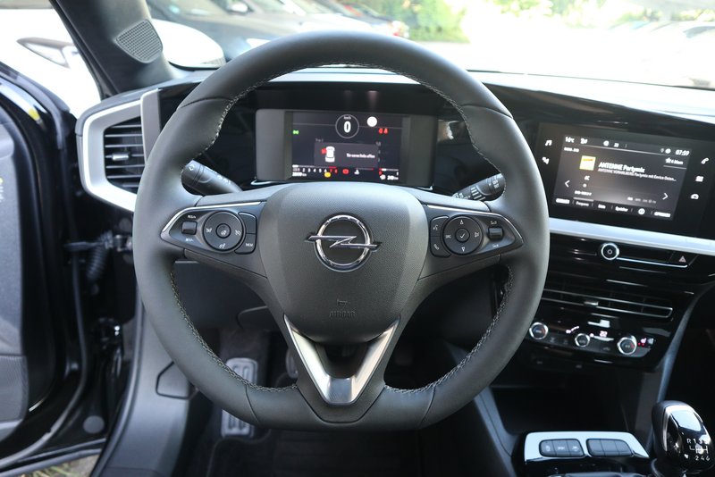 OPEL Mokka GS / VIP BLITZ - Deal ! / NEU  31.300,-