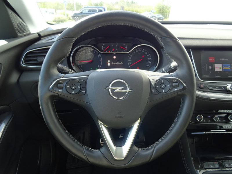 OPEL Grandland X1.2 Turbo INNOVATION Navi/PDC/Kamera