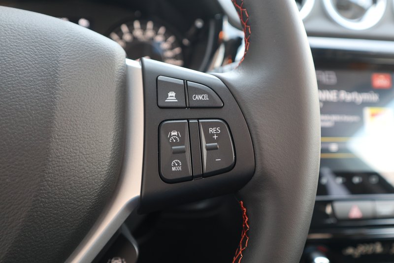 SUZUKI Vitara X-ITE COMFORT + PLUS/ 2WD / SONDERMODELL