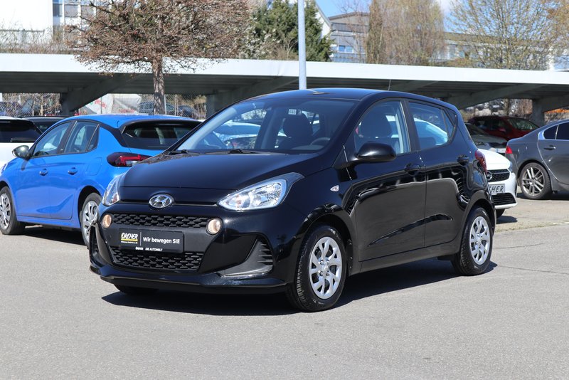 HYUNDAI i10 TREND PLUS / KLIMA/SITZHEIZ/PDC / BC / MET.