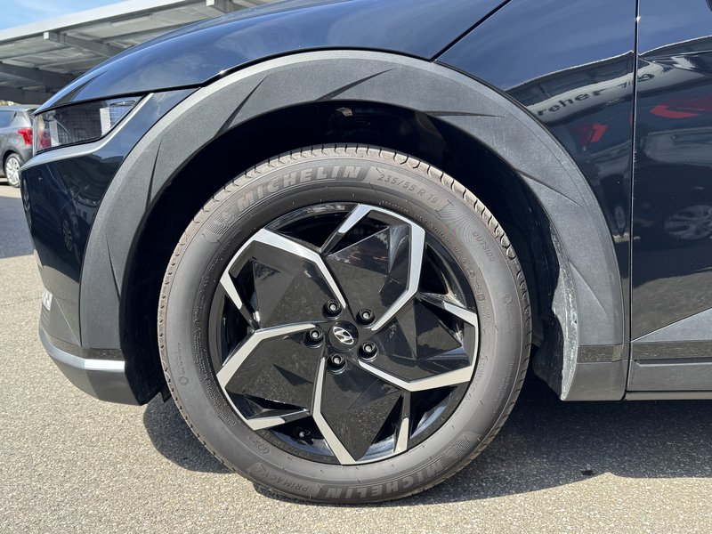 HYUNDAI IONIQ 5 / wenig km! / DYNAMIQ-Pak / Met / 800V