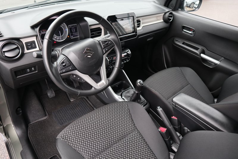 SUZUKI Ignis ELEGANCE Plus Hybrid/ ALLRAD 4x4/ NAVI /