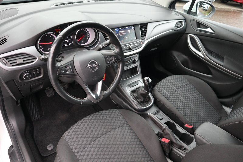 OPEL Astra K 5t. / MOTOR NEU ! / Karosserie 98.000km!