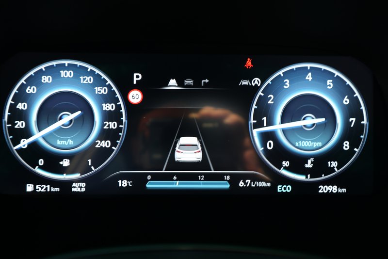 HYUNDAI i30 1.5 T-GDI Advantage Mild-Hybrid LED/Kamera