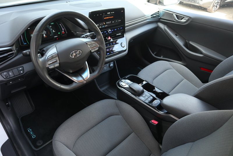 HYUNDAI IONIQ Trend-Paket Elektro Klima/Sitzhzg./BC/eFH.