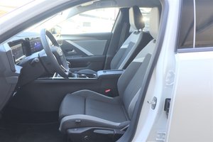 OPEL Astra L Turbo Enjoy Navi/Klima/LED/AHK/Kamera