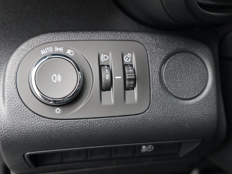 OPEL COMBO ELEKTRO / EDITION Plus / viele EXTRAS !