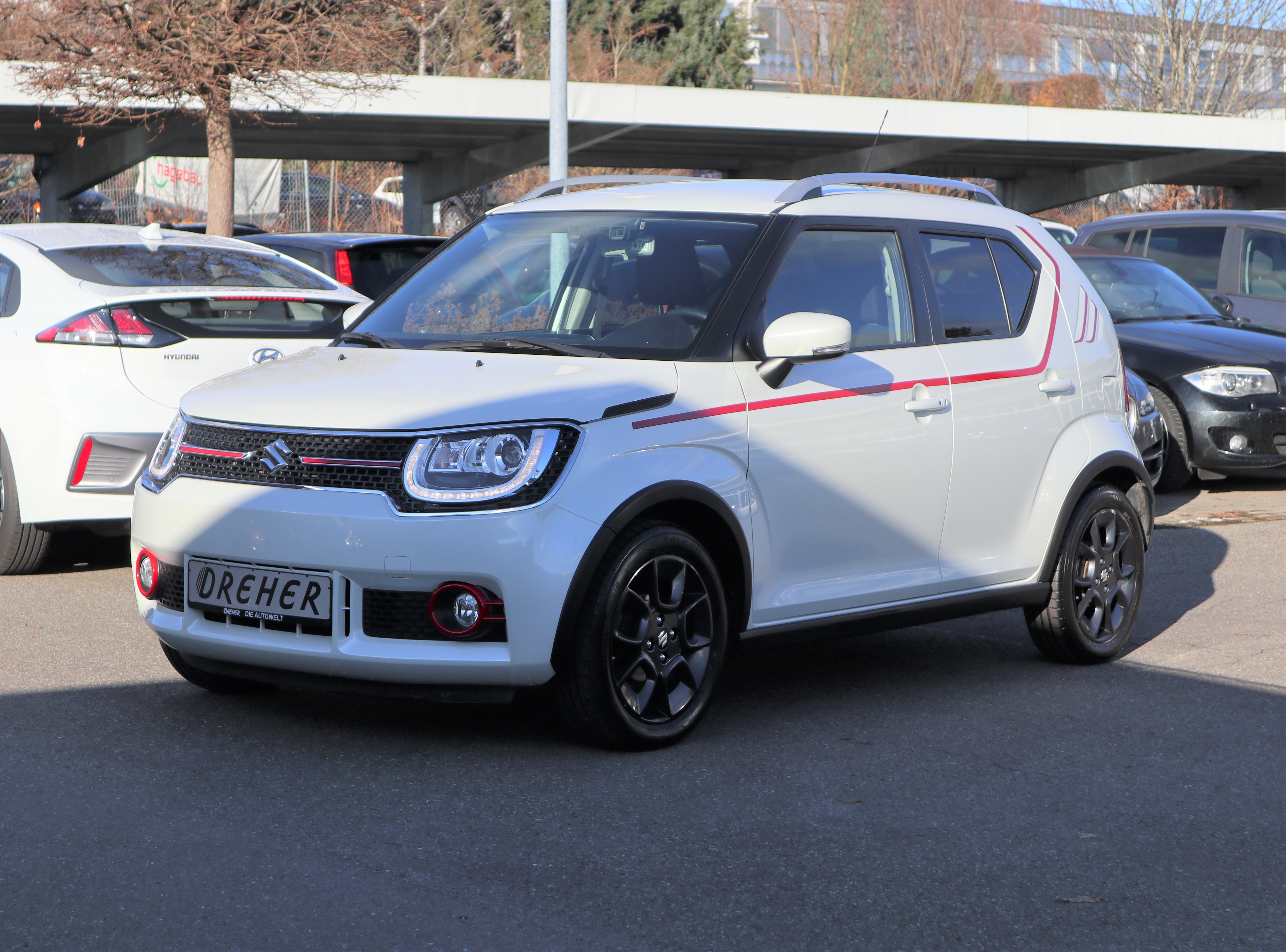 SUZUKI Ignis ALLRAD / NAVI /ALU/SITZHEIZUNG/ TOP-Ausst.