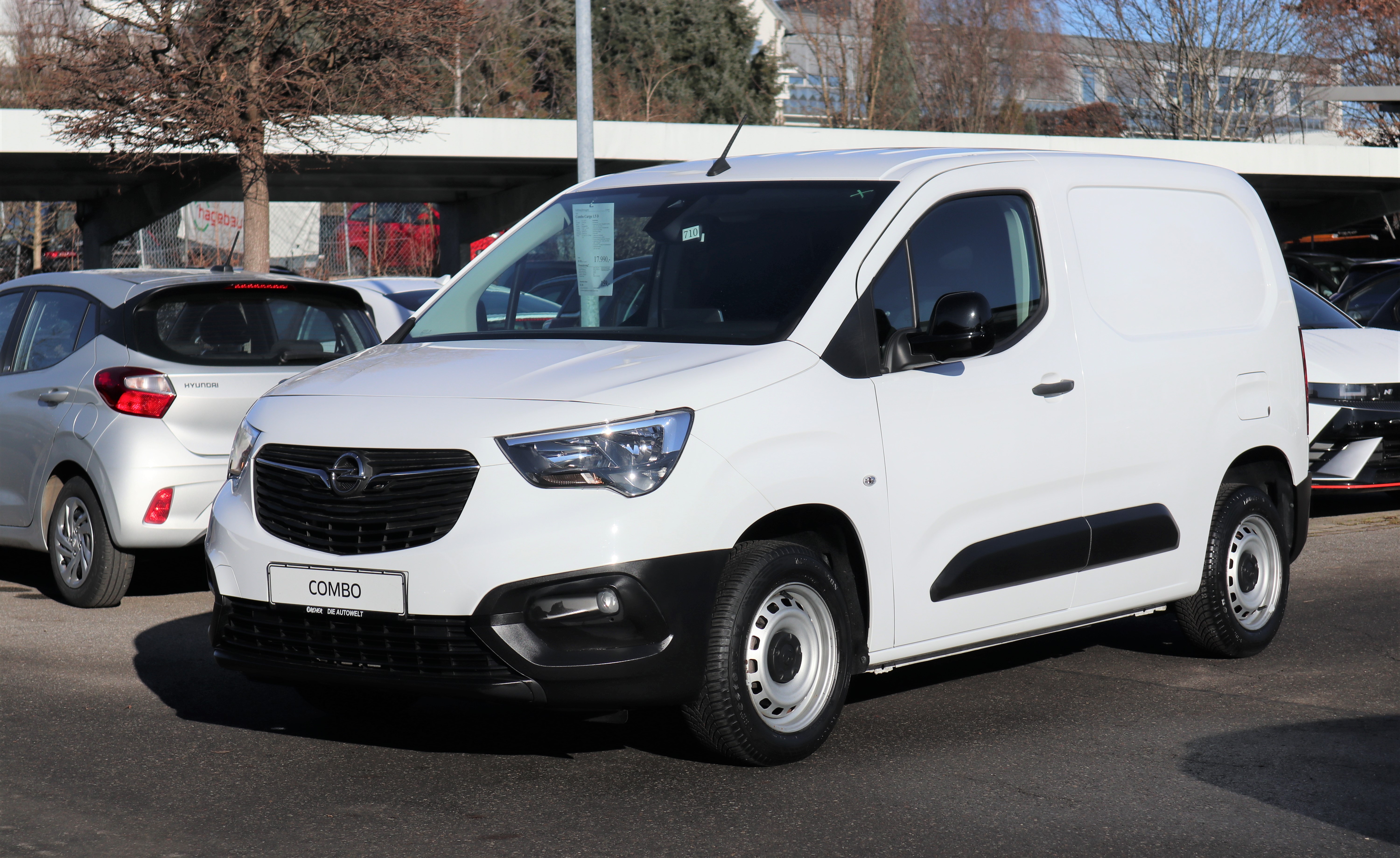 OPEL Combo Cargo 1.5 D Klima/Tempomat/Bluetooth