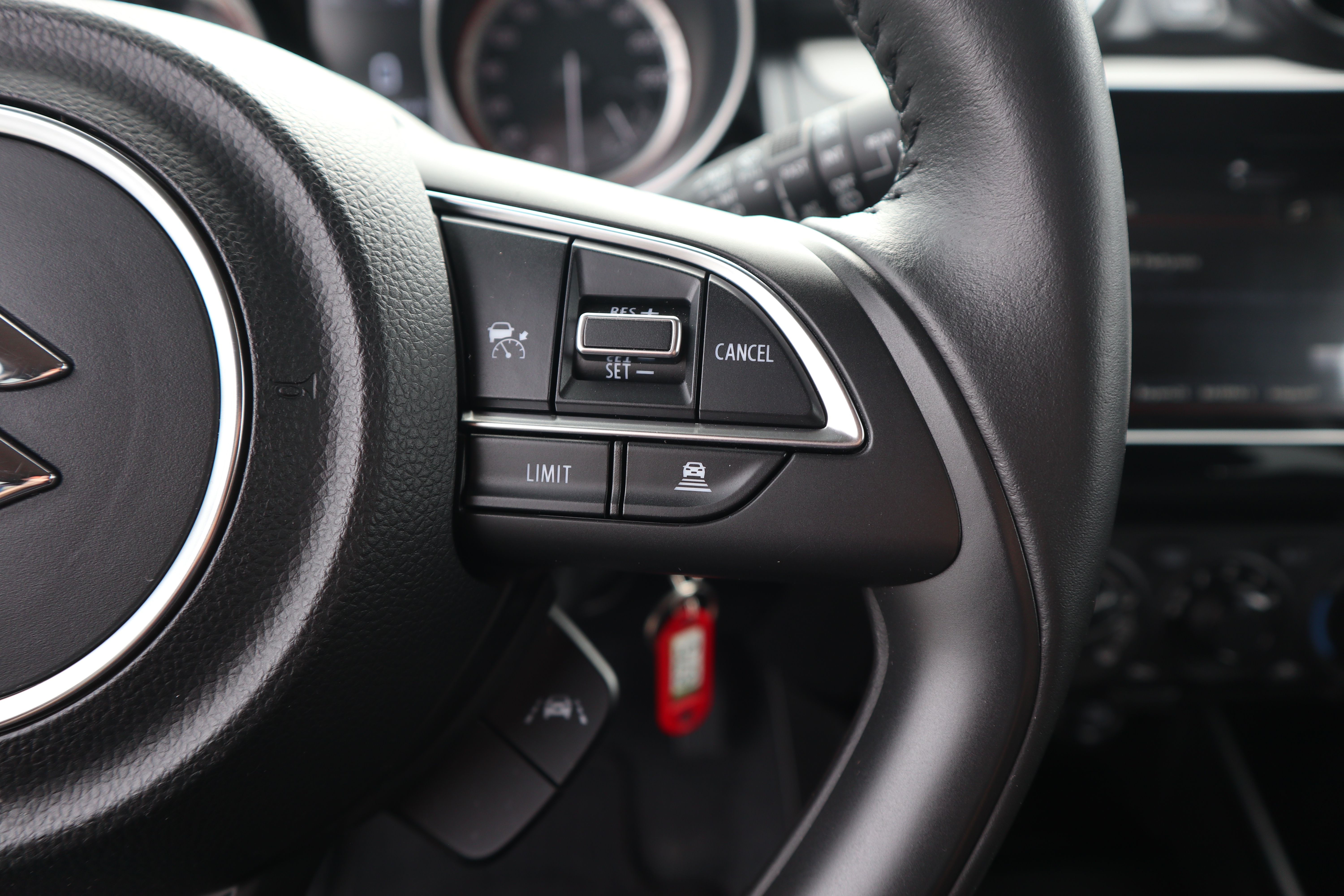SUZUKI Swift COMFORT / 1.Hand / scheckheftgepflegt !