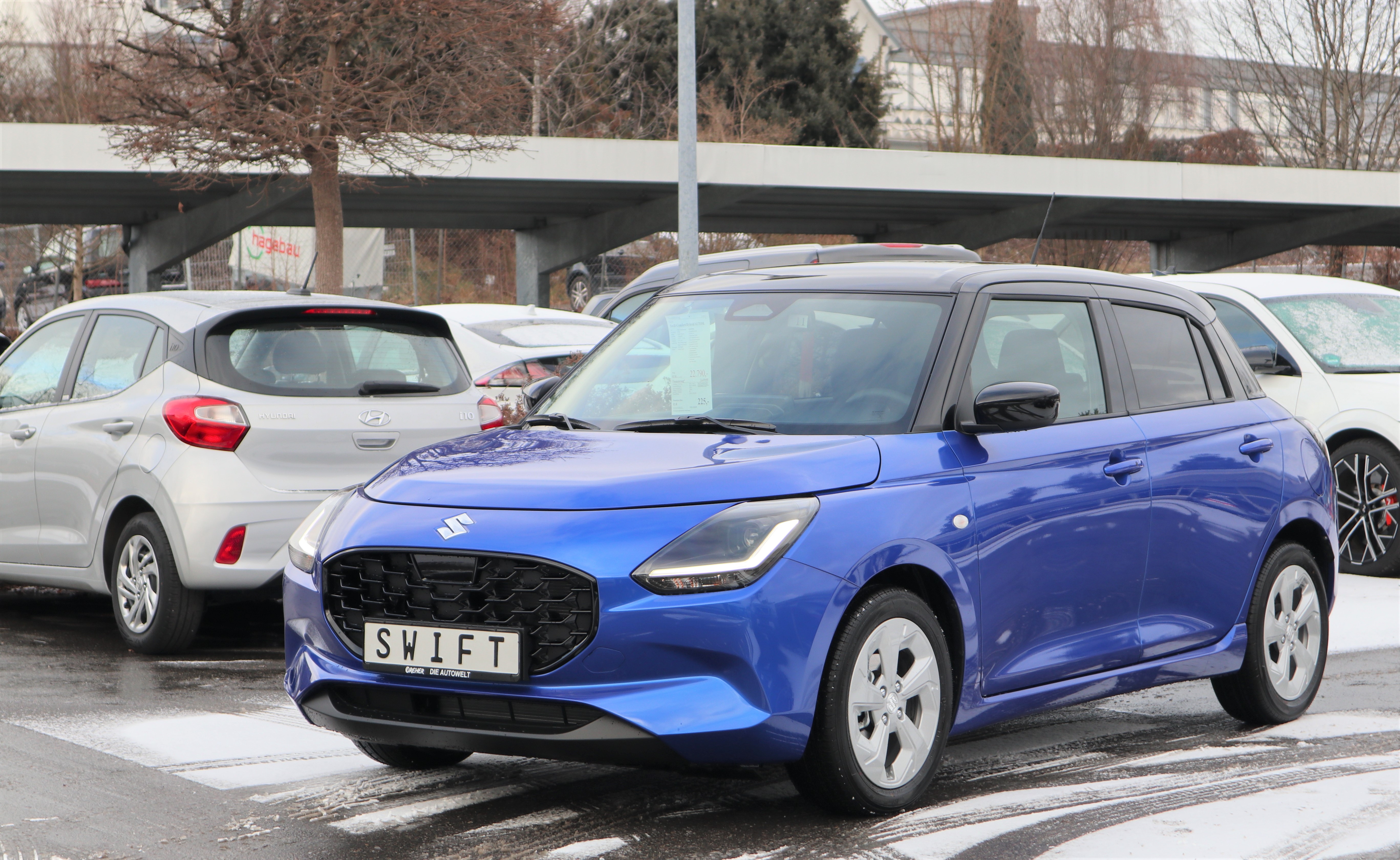 SUZUKI Swift Comfort/AUTOMATIK/NAVI/ACC/MET/SITZHEIZUNG