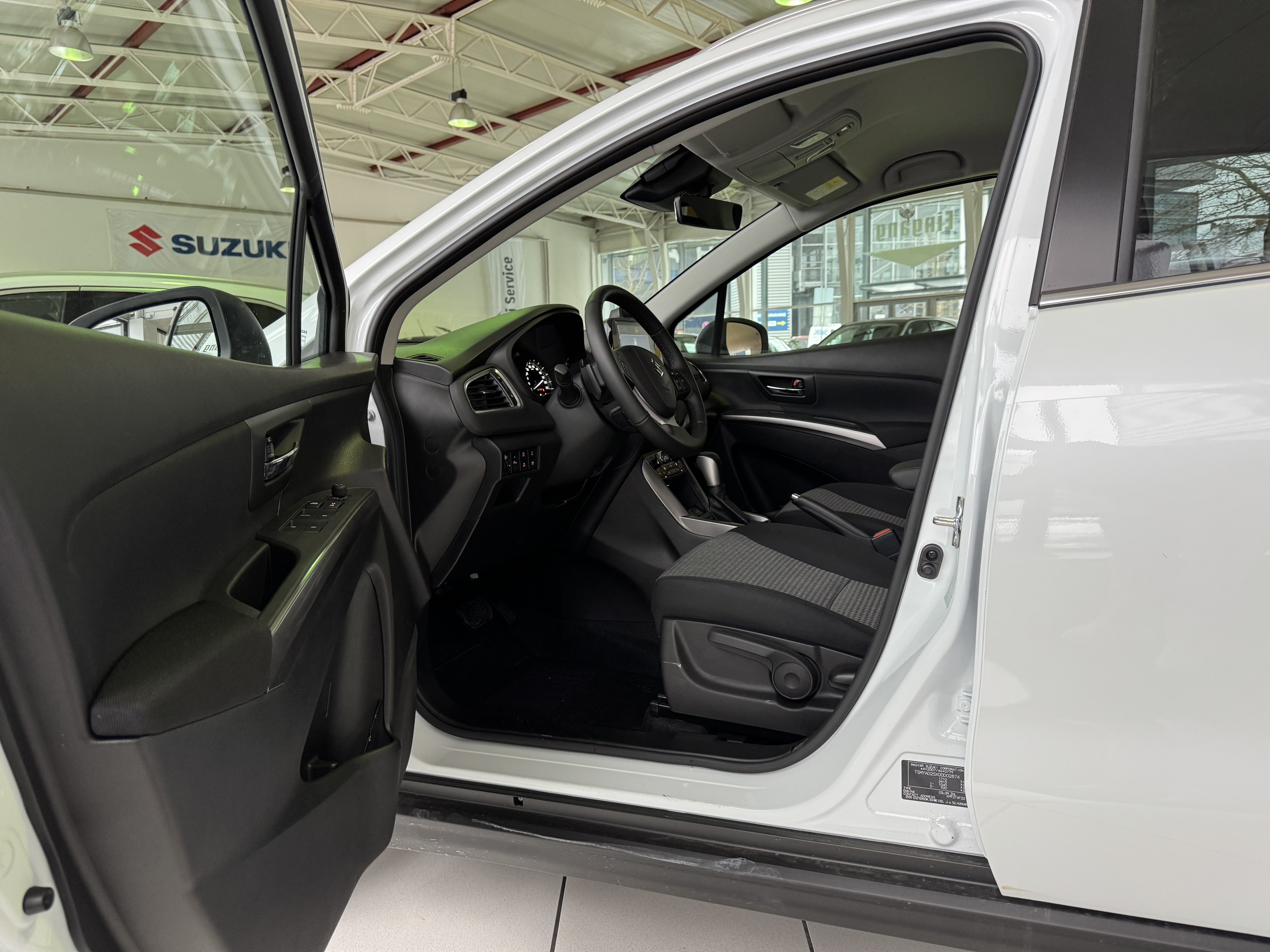 SUZUKI S-CROSS COMFORT/  10.000,-- unter NEUPREIS !