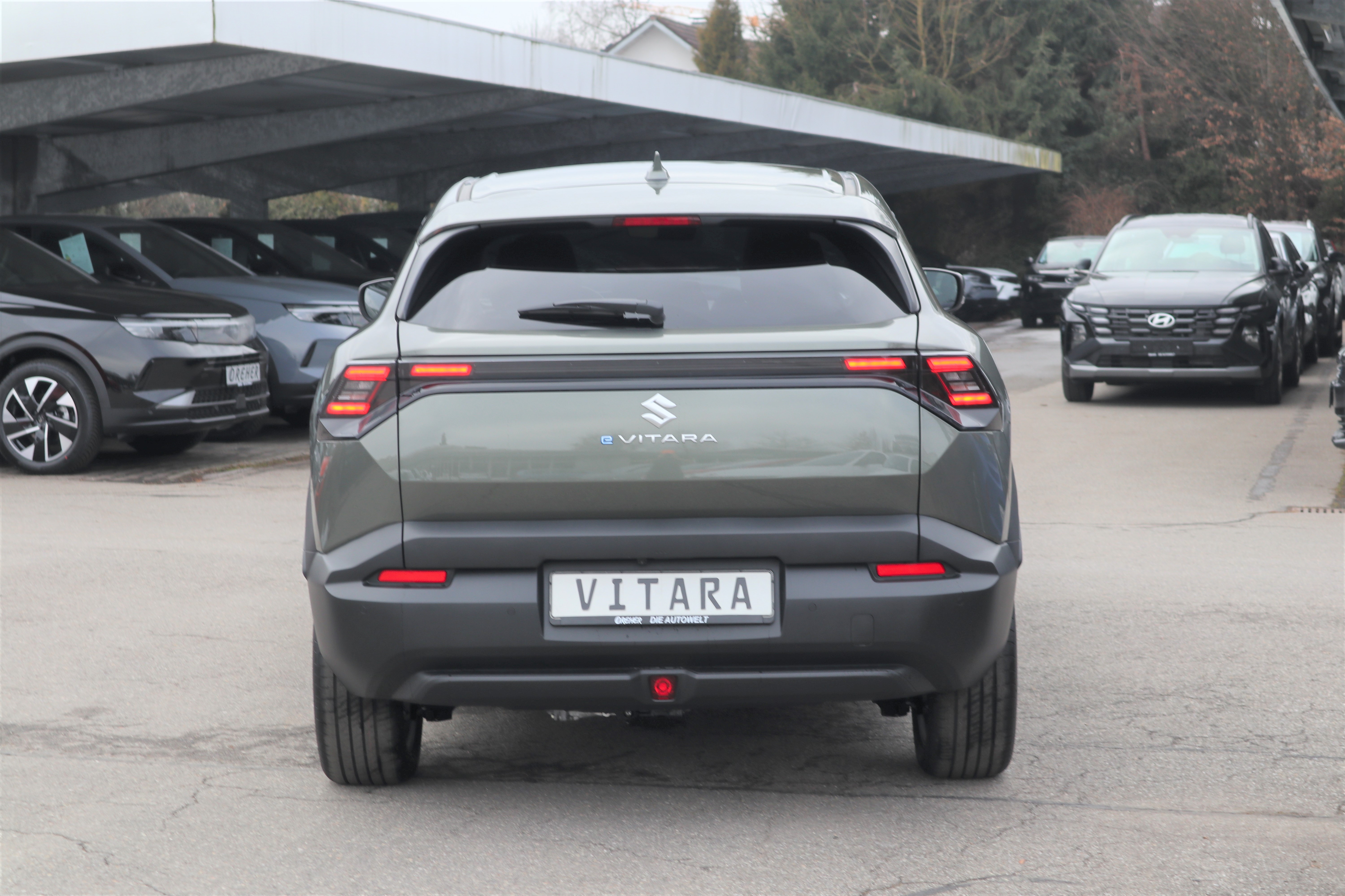 SUZUKI Vitara-e Elektro / ALLRAD / COMFORT PLUS /EXTRAS